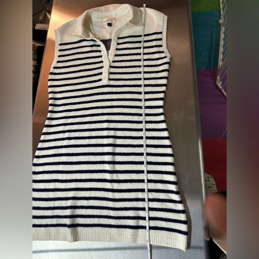 Universal Thread Navy and White Striped sweater Dress‎